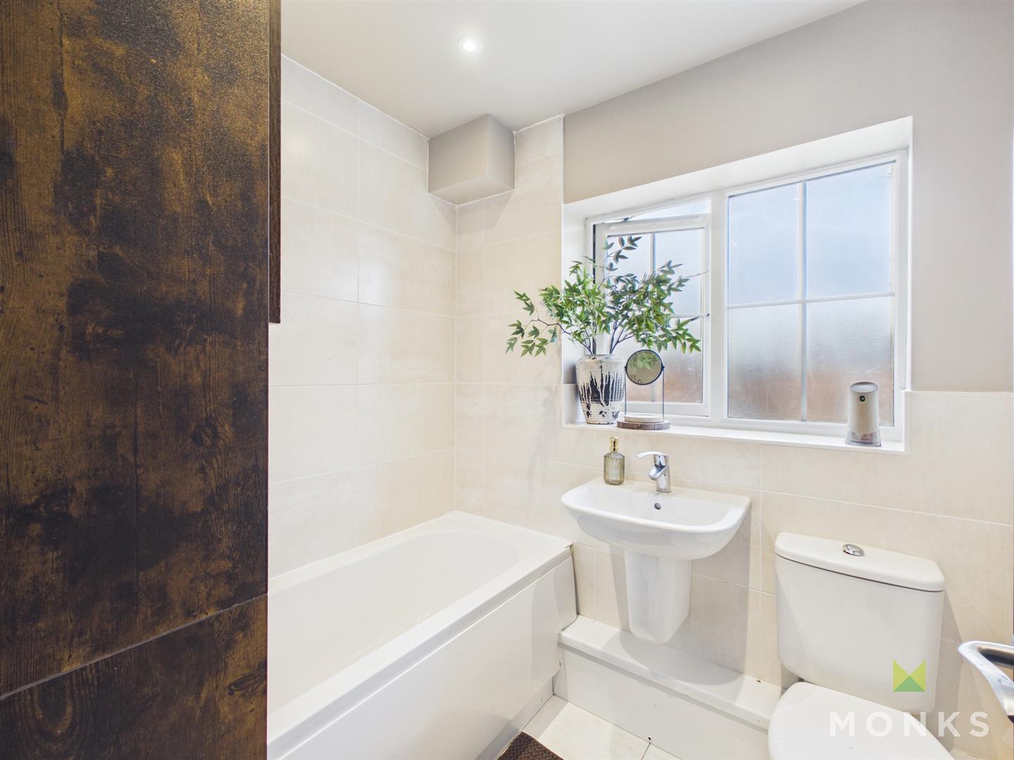 5D Ash Grove, Shrewsbury, SY4 5RW For Sale